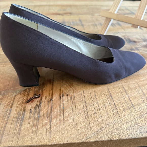 STUART WEITZMAN Classic Chocolate Brown Pumps Heels Size 10.5 - Picture 8 of 14